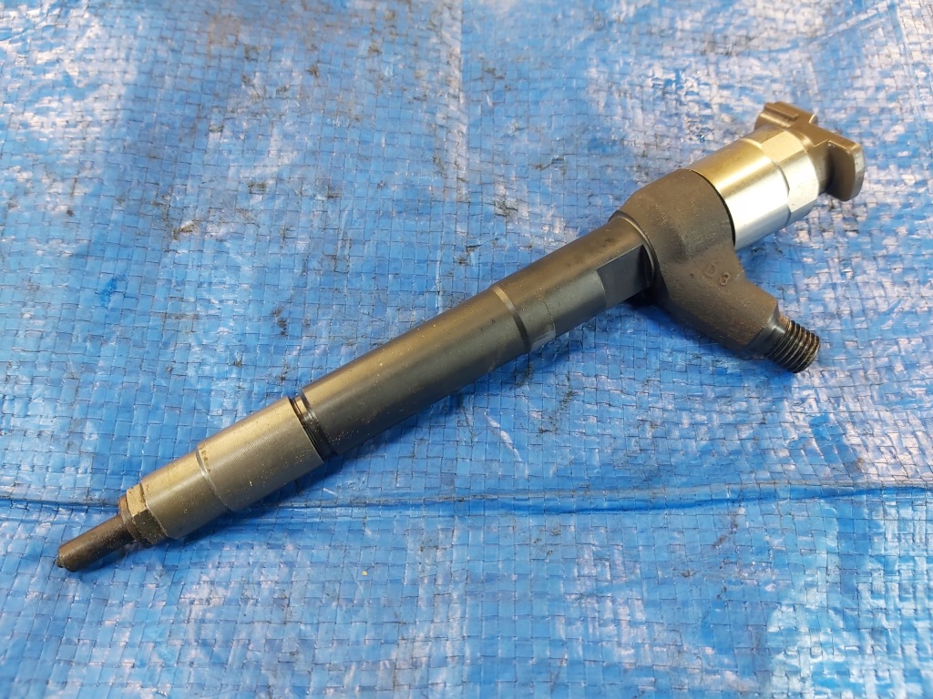 Opel-części | insignia a zafira c astra j k инжектор 1.6 cdti b16dth 55570012 Цена