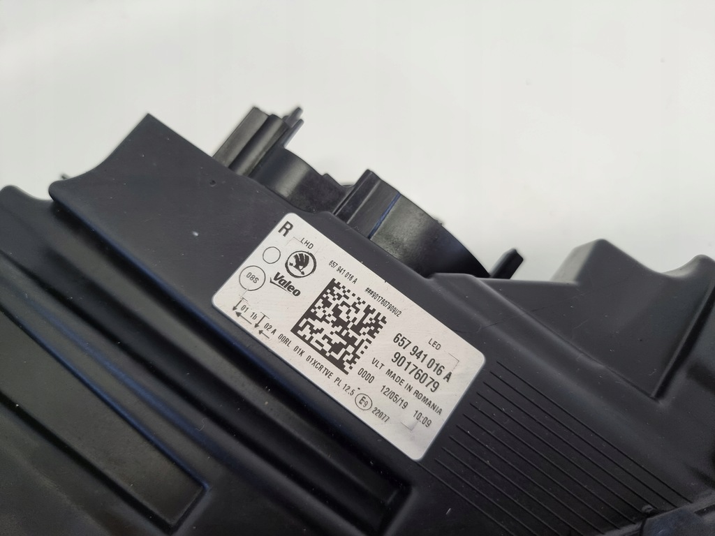 фото №5, Skoda оригинальный номер 657941016 лампа led