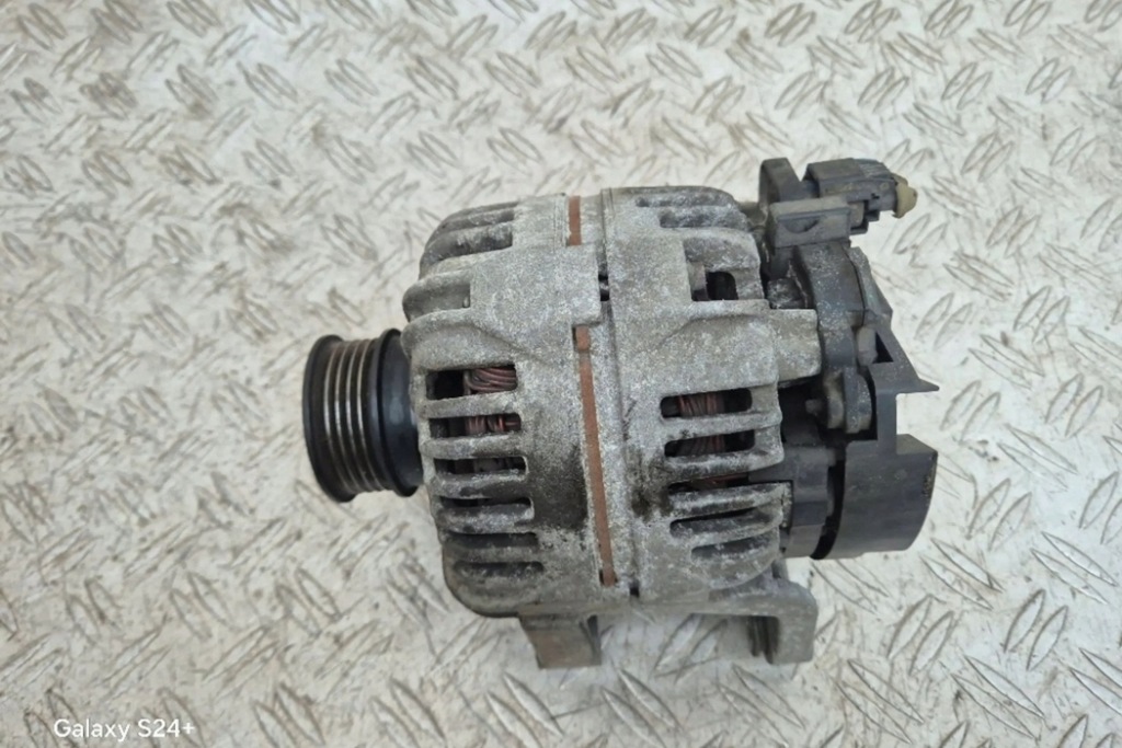 Генератор opel astra h estate l35 13229984 1.9l дизель 88kw 2005 Оригинал