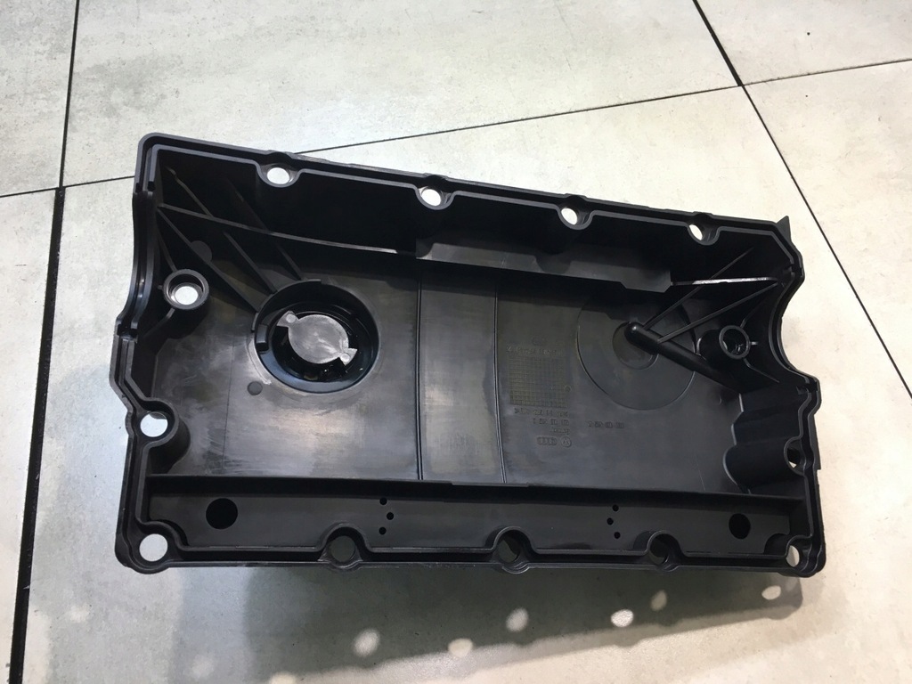 фото №4, Кришка клапанів vw sharan i fl 1.9 tdi auy 038103469t