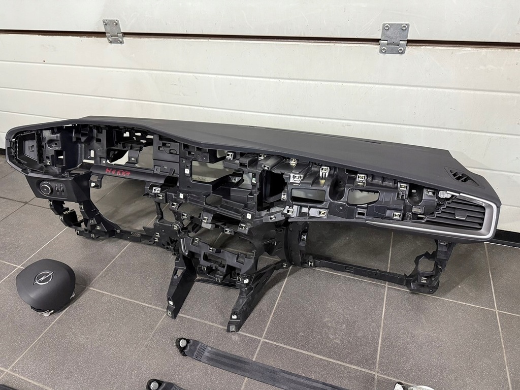 фото №12, Opel mokka ii b консоль панель приладів подушка безпеки ремені подушки безпеки оригінальний комплект