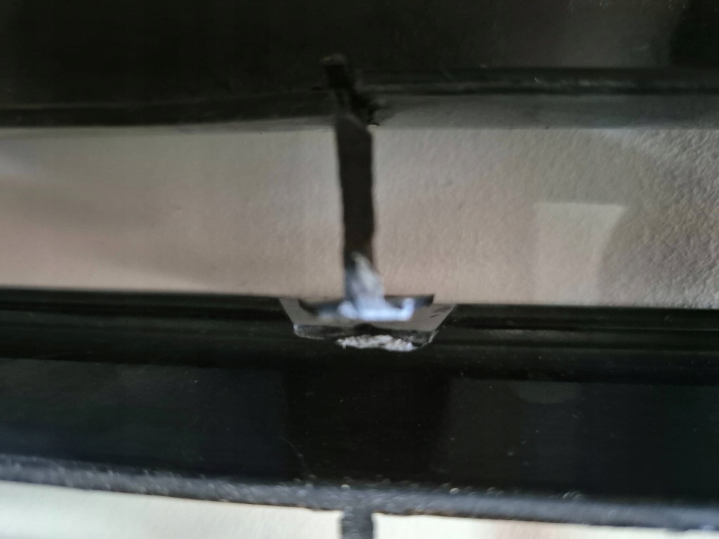 фото №7, Ford b-max решётка бампера средняя перед