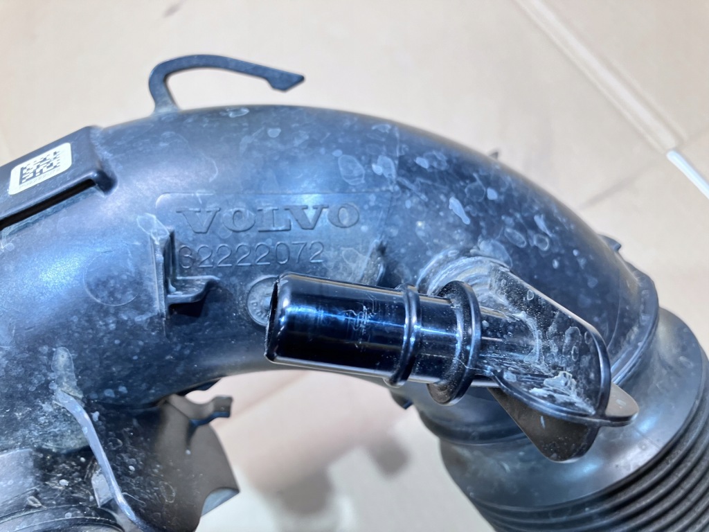 фото №5, Резонатор труба повітря volvo s60 iii 18- 2.0 b