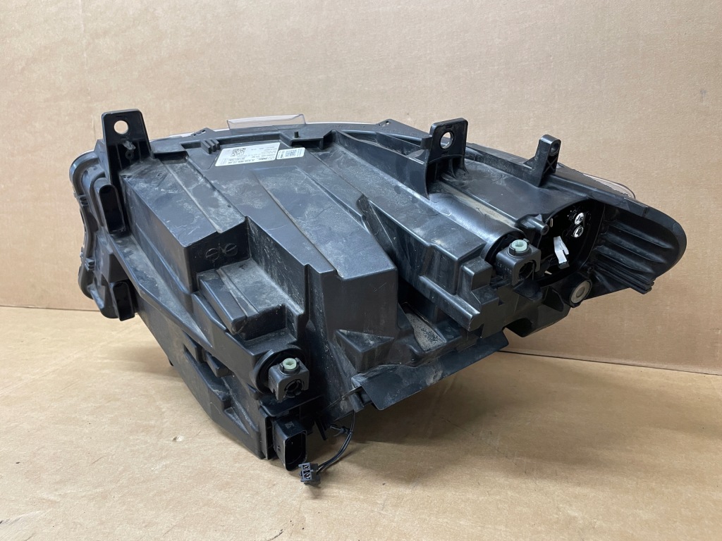 Mercedes sprinter w910 2022 лампа перед передняя правая full led a9109067200 Недорого