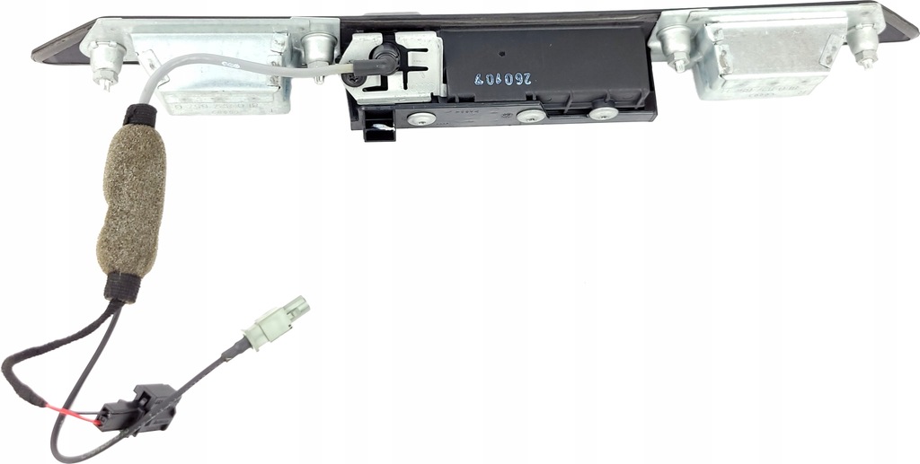 фото №7, Audi a6 c6 kombi q7 i 4l камера заднего вида накладка кнопка крышки