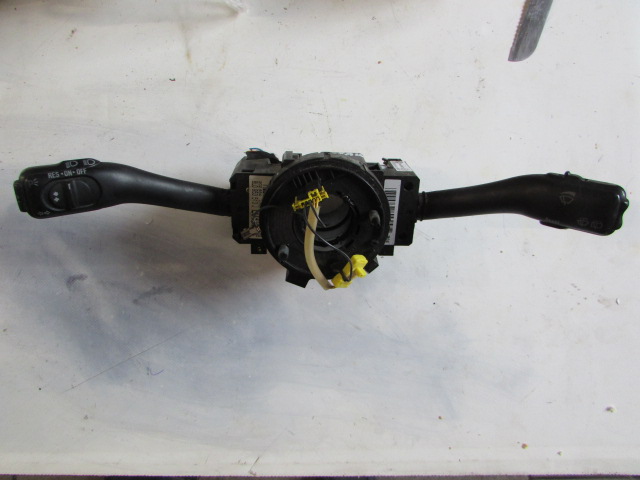 фото №1, Переключатель комбинированный skoda octavia