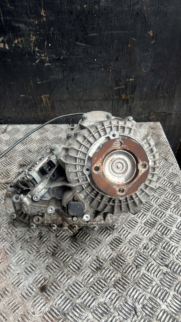 фото №1, Коробка передач приборная land rover discovery v 2020 hpla7k780ae