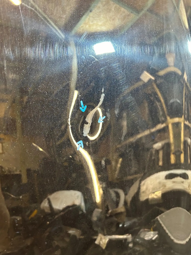 фото №6, Porsche taycan 9j1 2020 капот