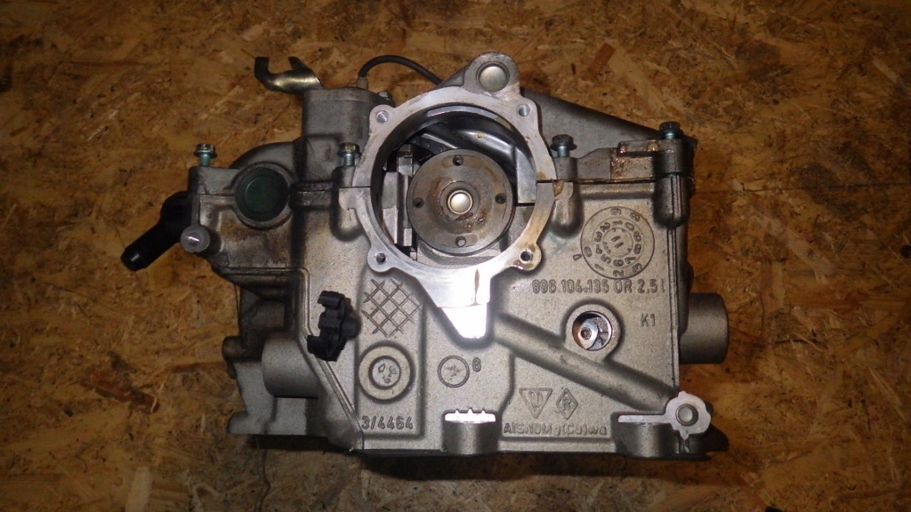 Головка права ліва porsche boxster 986 2.5 2.7 в Україні