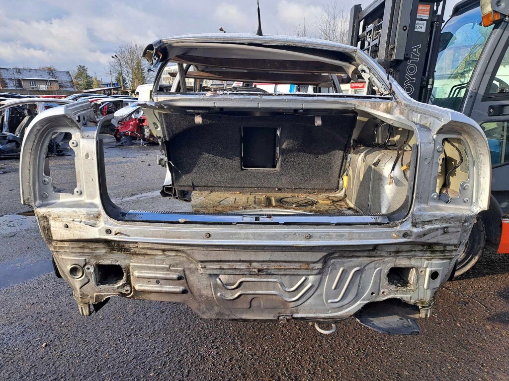 фото №1, Skoda superb i pas задній підлога піддон