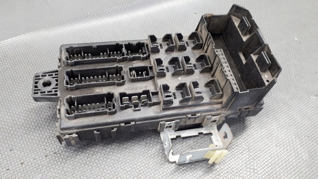 фото №8, 91188-26105 коробка предохранителей hyundai santa fe i 2.0crdi