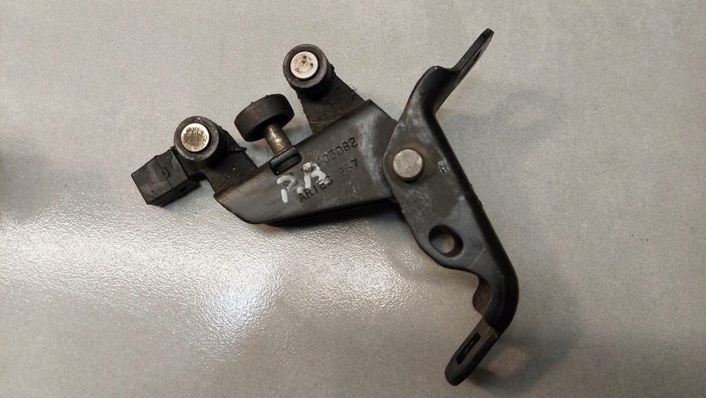 фото №5, Ролик дверь раздвижных правая combo c 1.7 cdti