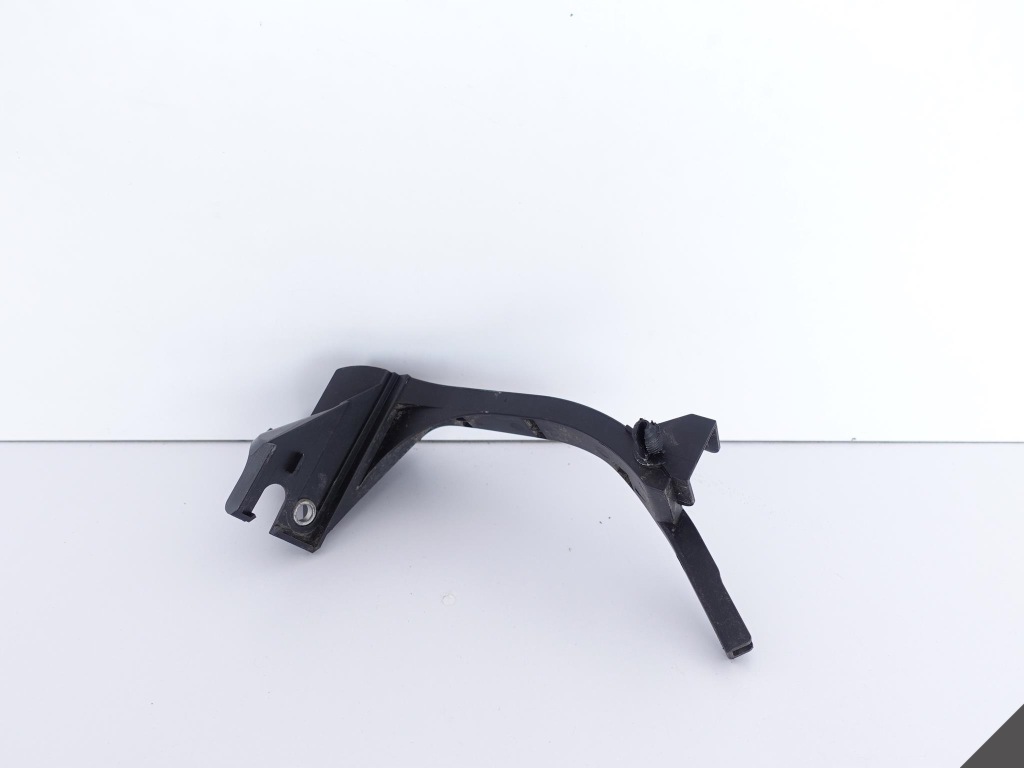 фото №1, Mercedes s-klasa w222 c217 направляющая кабели задняя l