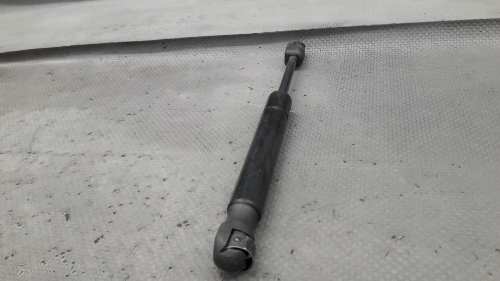 51237148864 привод капот mini cooper r55 r75 Недорого