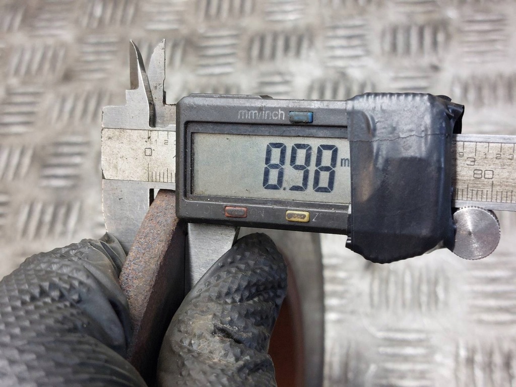 фото №10, Гальмівні диски гальмівні задня + супорти seat toledo ii leon i golf iv octavia i