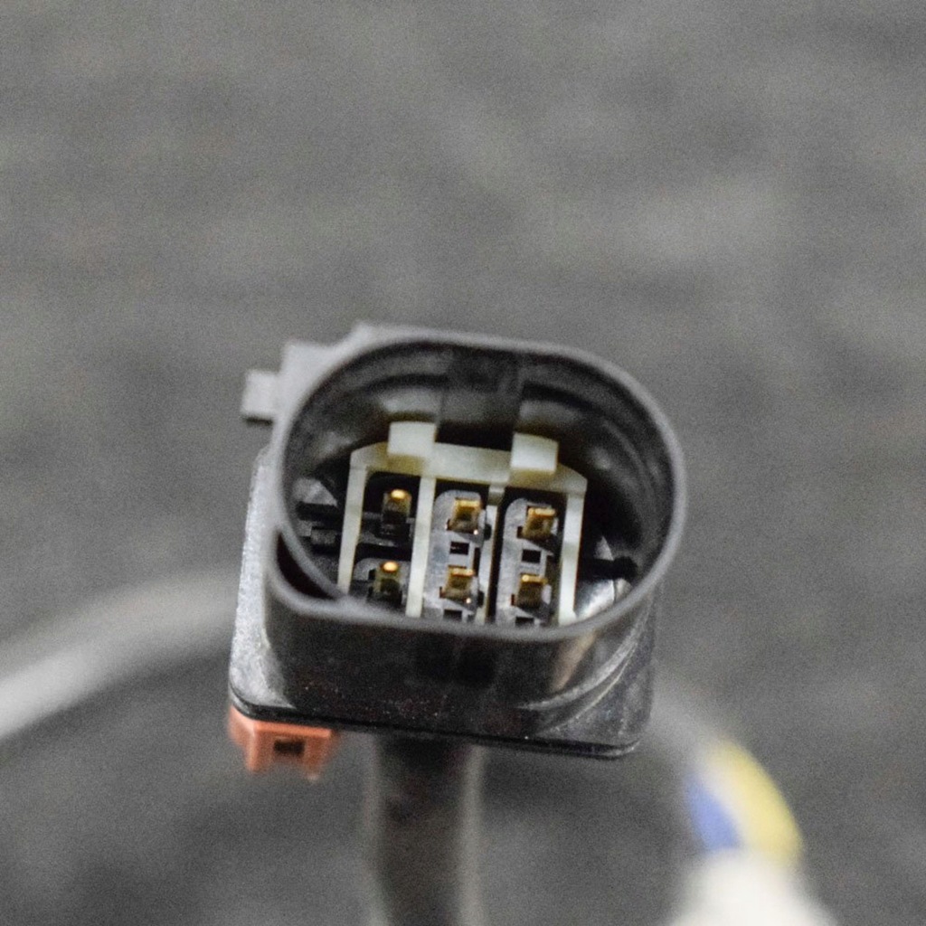 фото №3, Audi a4 s4 b9 8w 2017 датчик лямбда-зонд