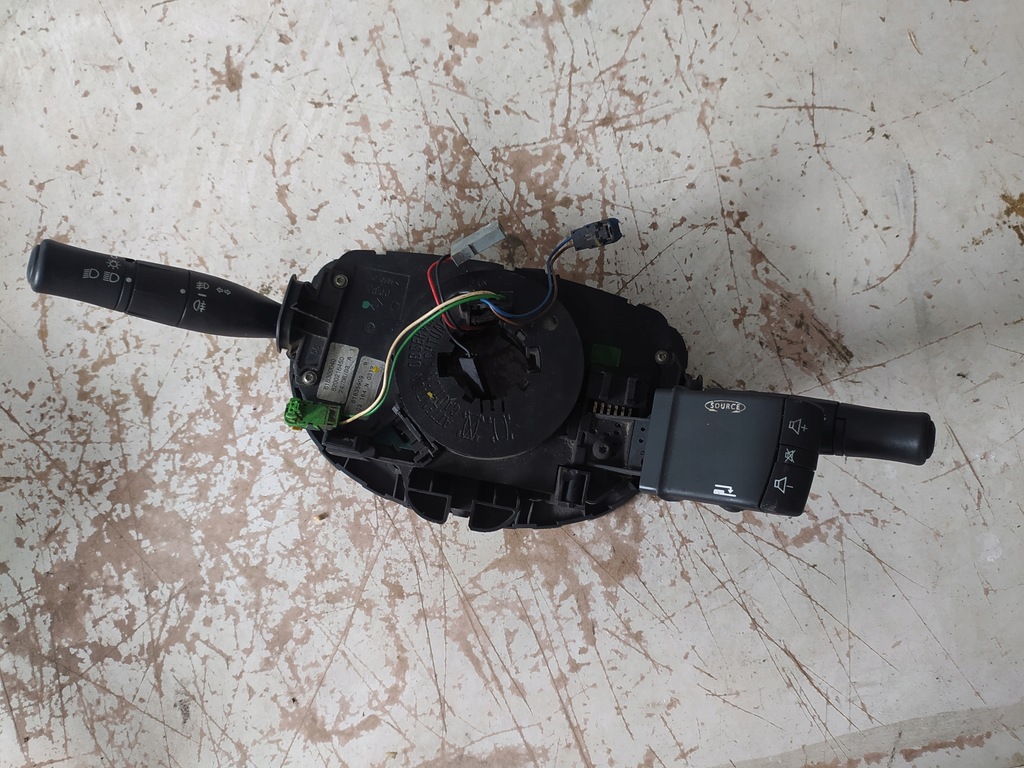 фото №1, Важіль перемикач комбінований alfa romeo 147 735365506