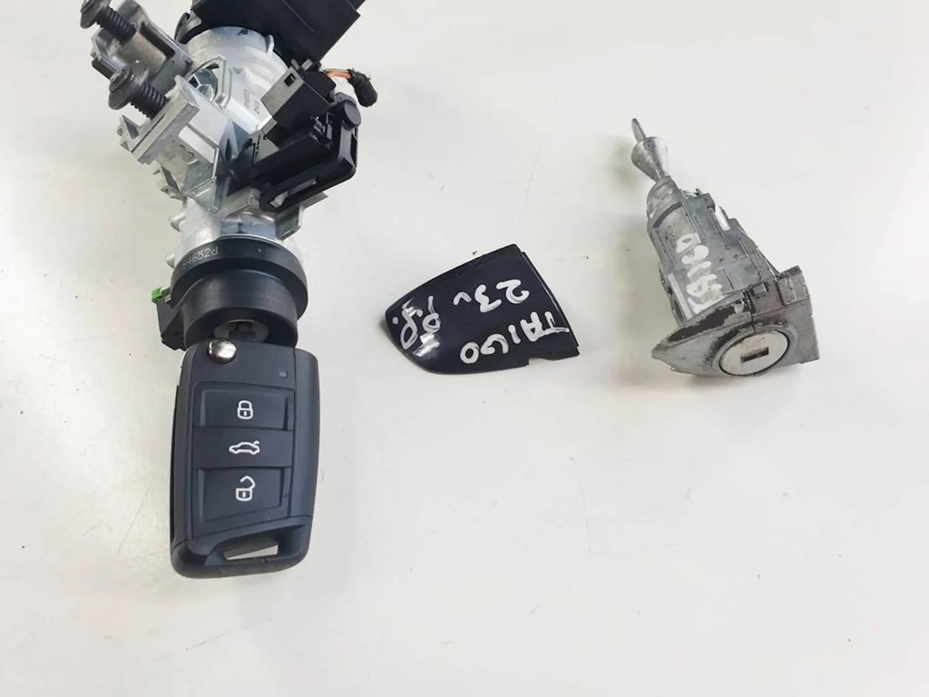 фото №6, Volkswagen taigo 2023r замок запалювання ключ комплект