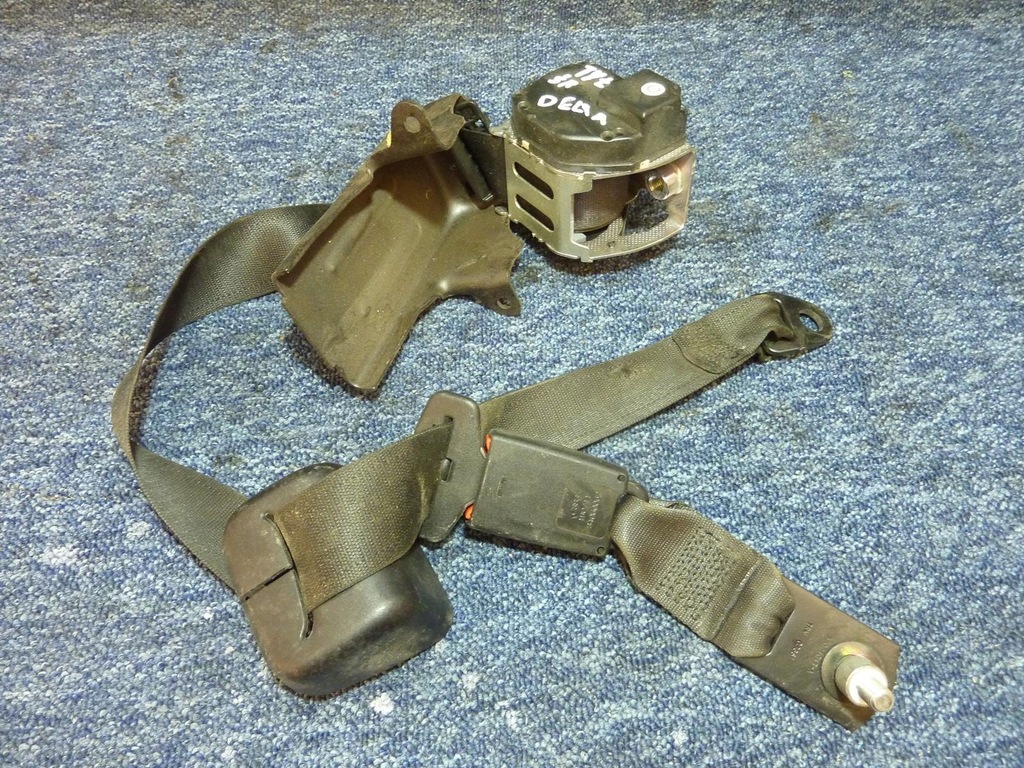 фото №1, Pas безопасности lancia delta 3 iii средний задняя