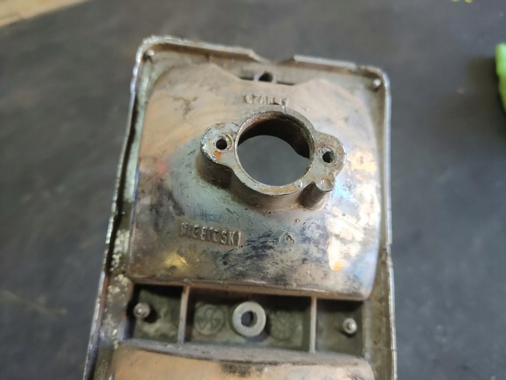 фото №4, Fiat 125 kombi лампа задняя задняя оригинал основание хром