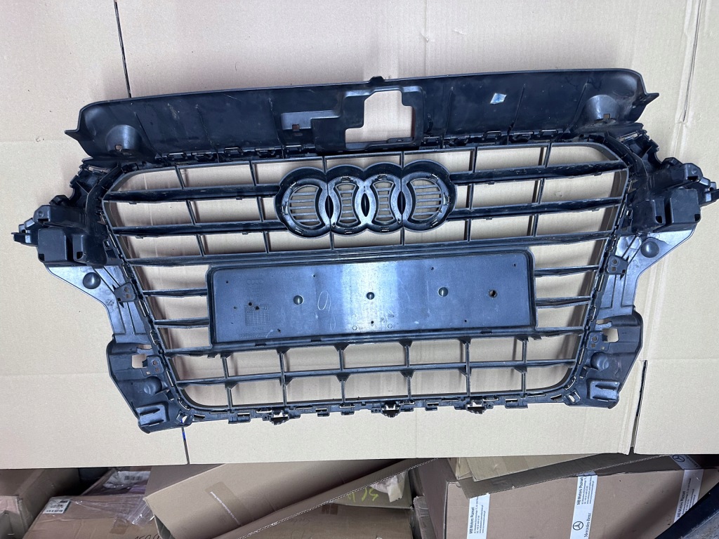 фото №8, Решётка радиатора решётка радиатора хром audi a3 sedan 8v5853651