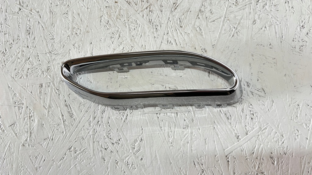 фото №1, Mercedes s-klasa w223 хром рамка вихлоп a2238856200