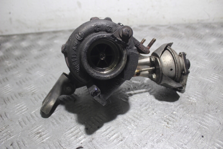 фото №1, Турбонагнетатель citroen c4 picasso i 2.0hdi