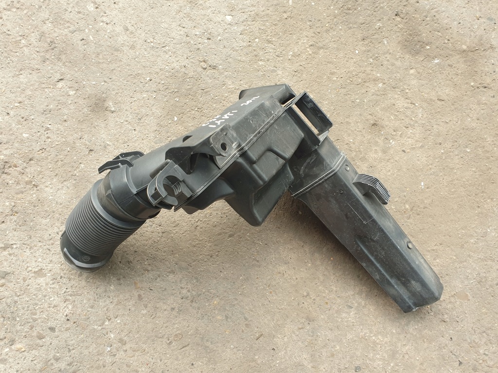 фото №6, Корпус резонатор citroen c3 1.4 vti 9672709380