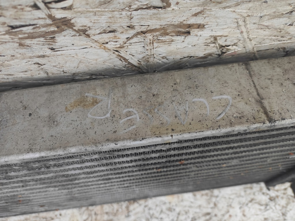 фото №5, Радіатор інтеркулер mercedes ml w251 w164