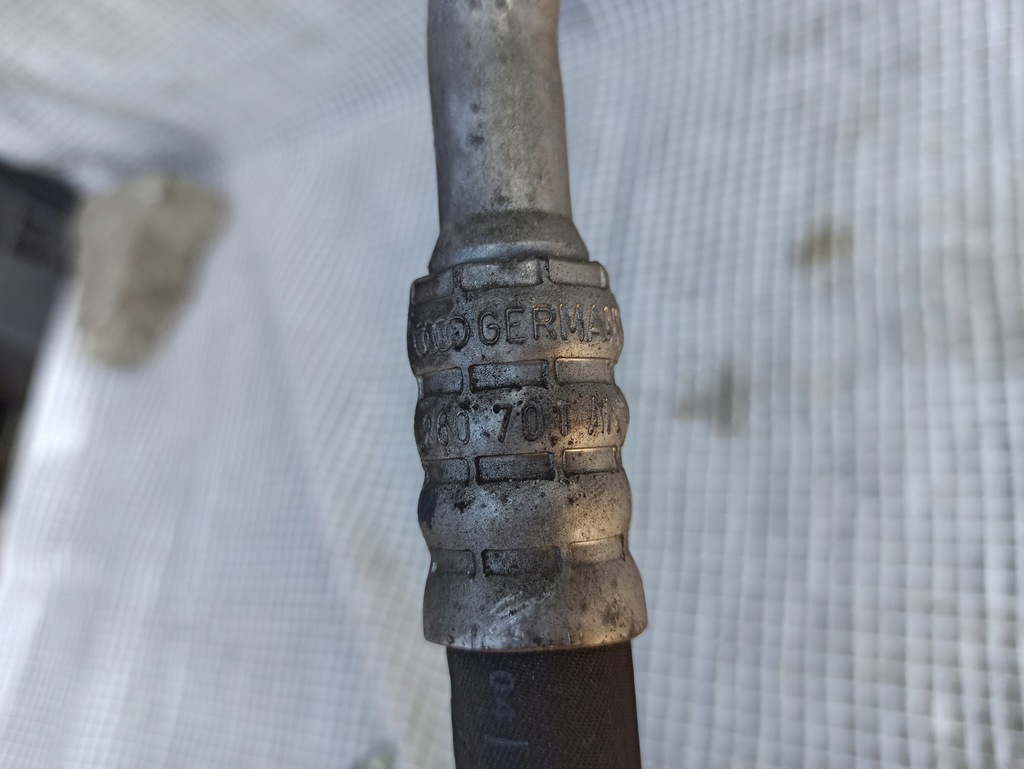 фото №7, Audi a8 d3 шланг кондиционера 4e0260701an