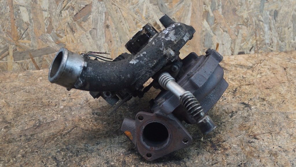 фото №4, Турбонагнетатель audi vw 2.7 tdi 059145721f