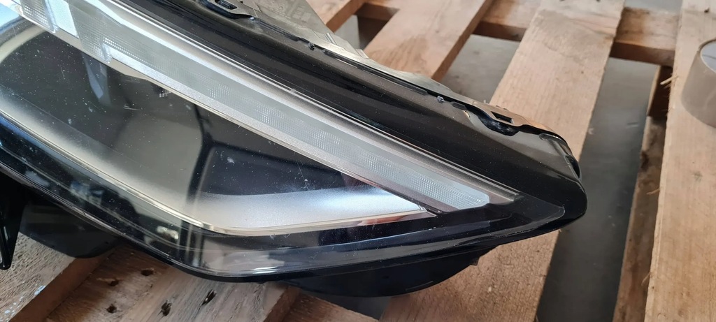 фото №13, S3 8y a3 лампа правая правый перед matrix 8y0941036a