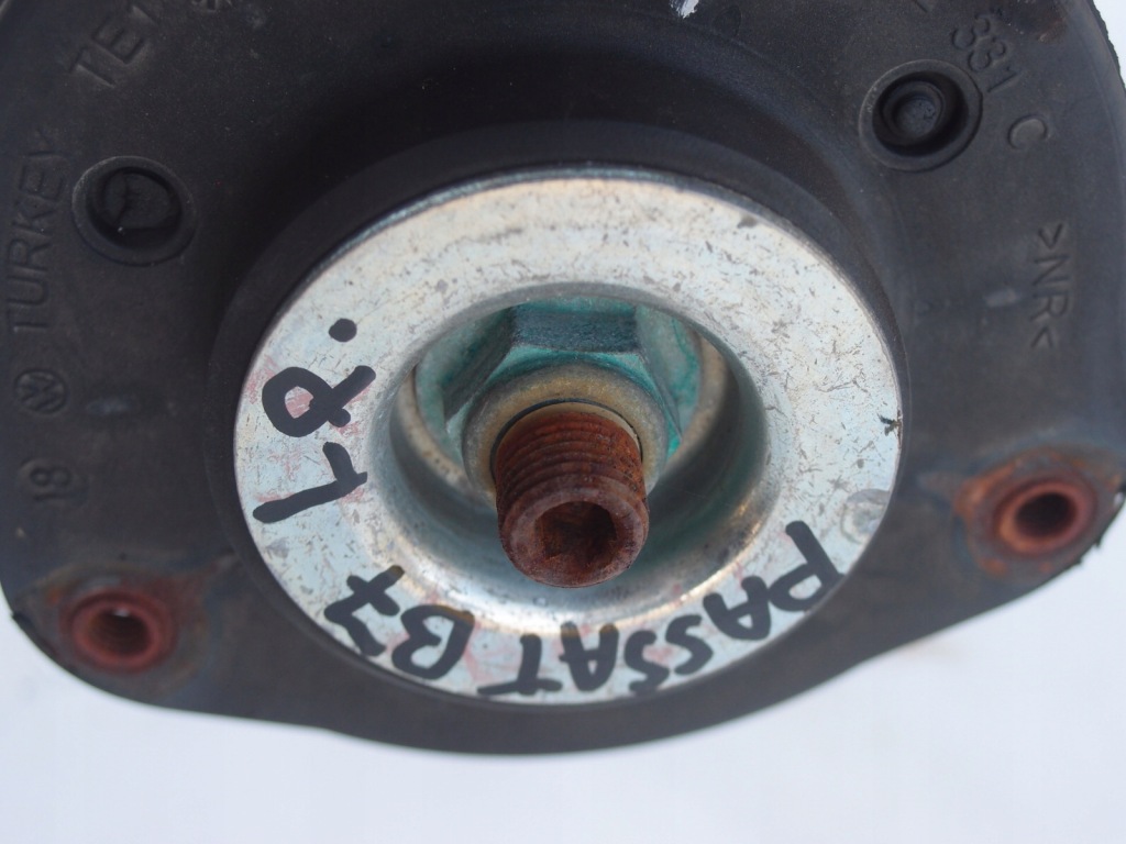 фото №8, Mcperson амортизатор лівий vw passat b7 2.0 tdi