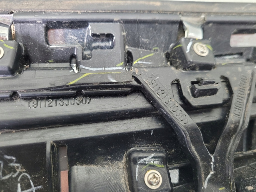 фото №12, Решётка радиатора решётка радиатора бампера перед subaru forester s14 5 v 18-