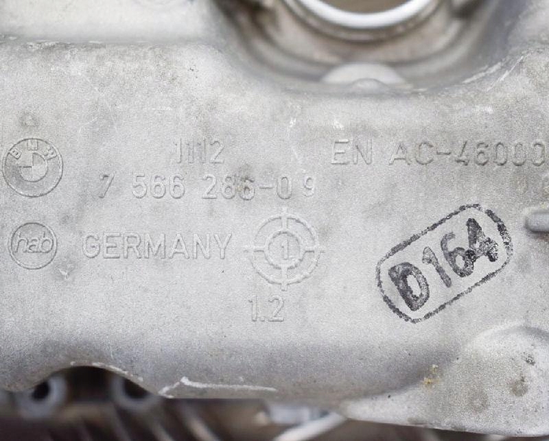 фото №9, Кришка клапанів bmw f01 f10 f12 750i 650i n63b44