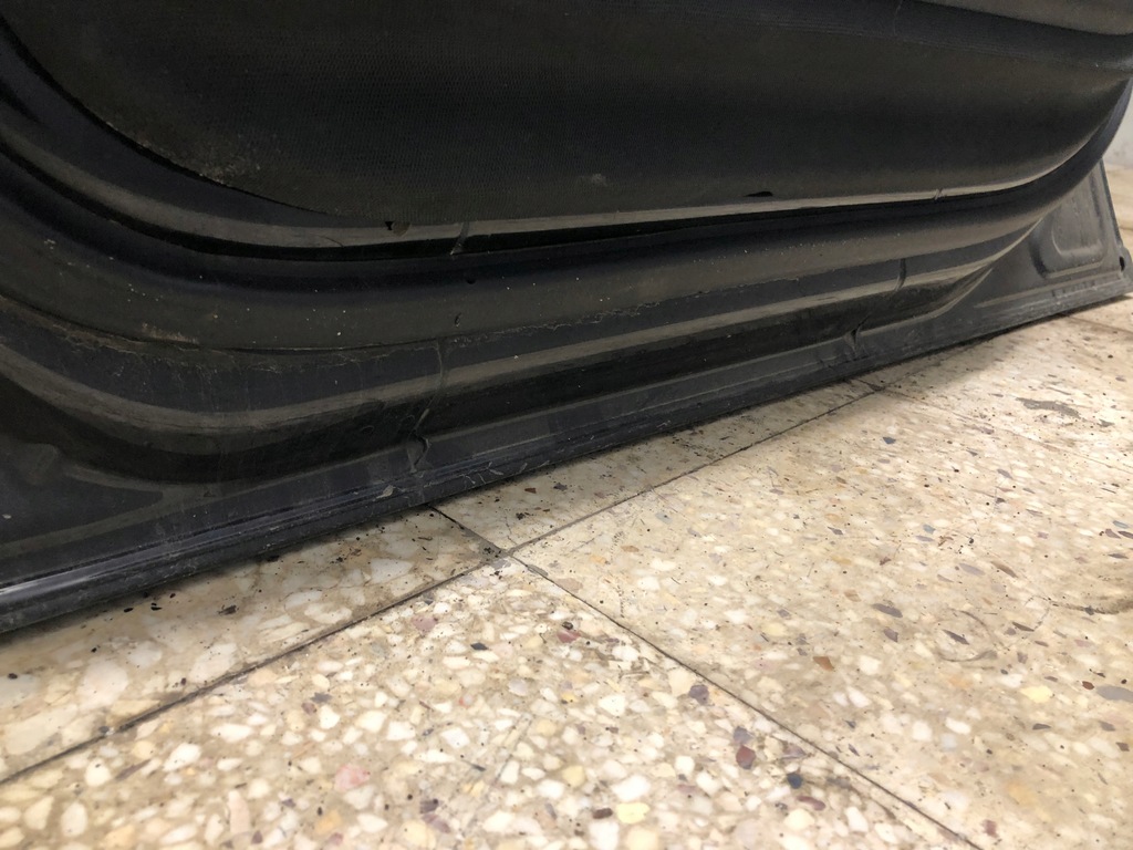 фото №5, Двері передні праве audi a2 lz9w