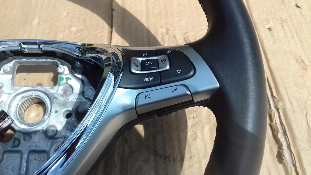 фото №12, Повітропровід багатофункціональний пелюстки перемикання vw touareg iii