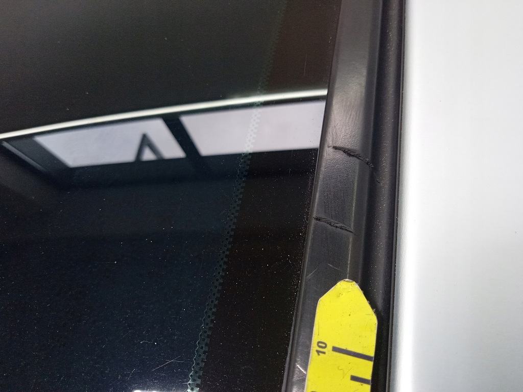 фото №5, Porsche cayenne i стекло кузовная задняя правая