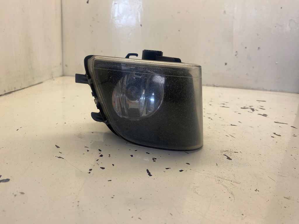 фото №1, Bmw 7 f01 f02 противотуманная фара правый перед 7182196