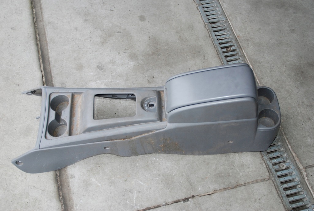 фото №6, Подлокотник туннель средний ford ranger ii 06-11r