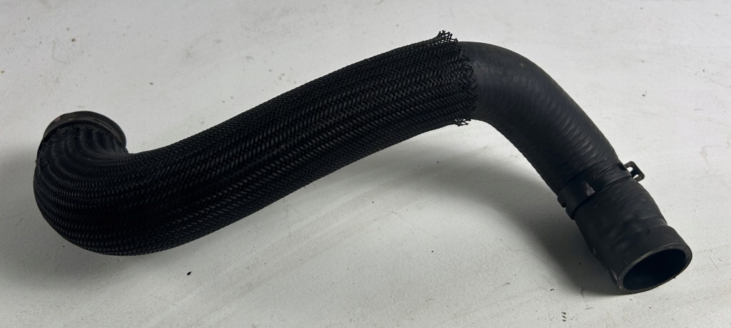 фото №3, Шланг труба wąż wody lancia thema 11- 3.0 crd