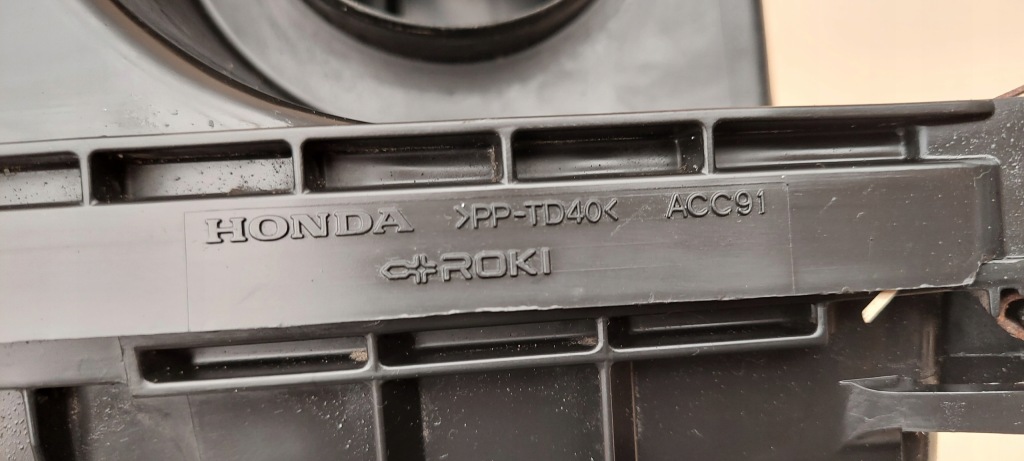 Корпус фильтра воздуха +расходомер honda civic ix 12-16 1.6 i-dtec Недорого