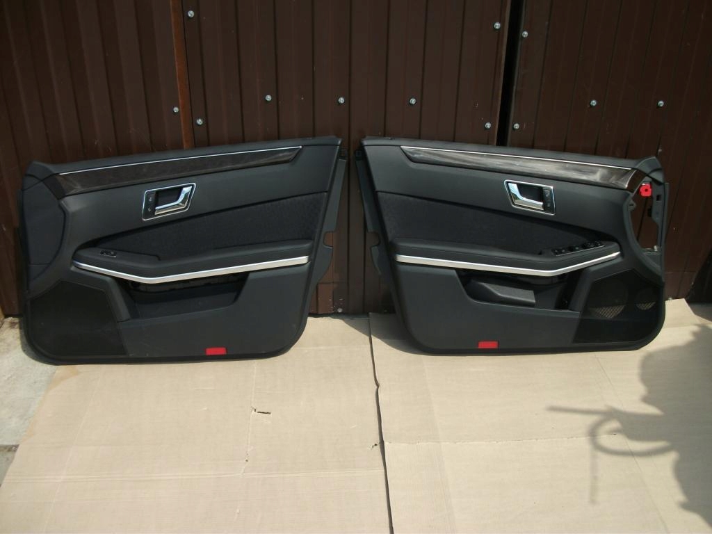 фото №7, Mercedes e w212 sedan салон сиденья заднее сиденье обшивки