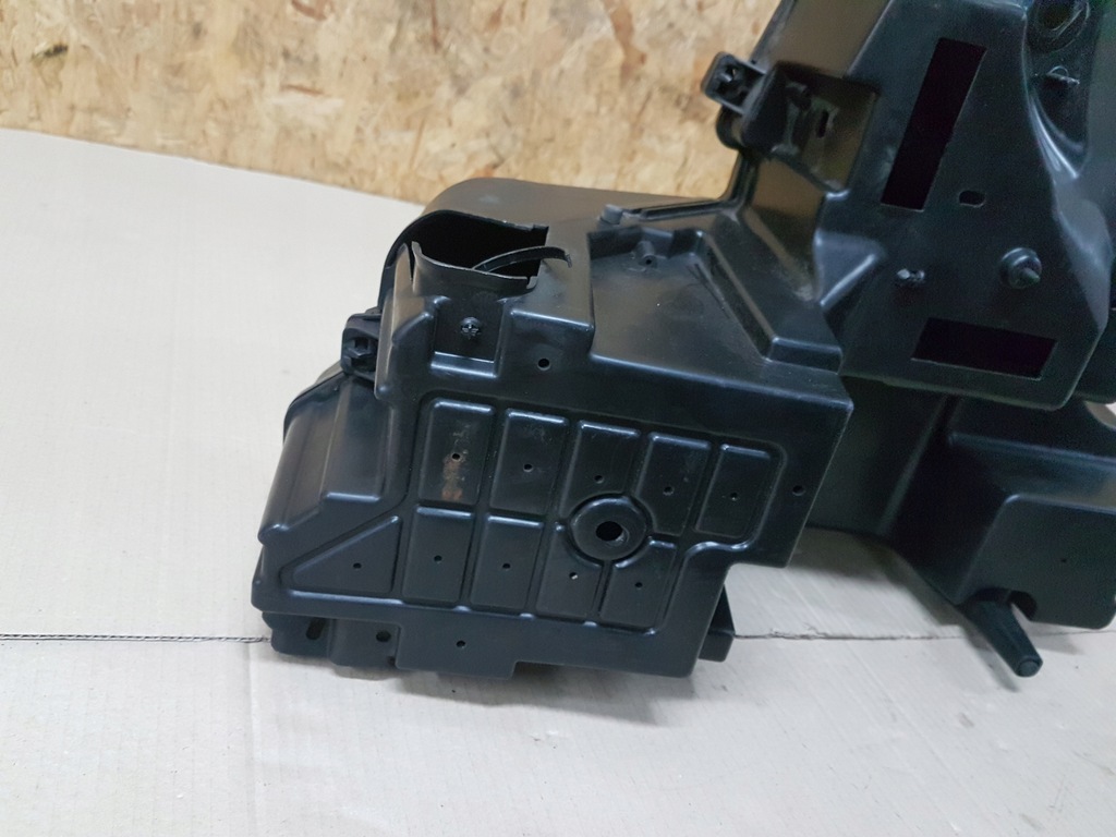 фото №8, Citroen c5 iii корпус коробка предохранителей 3.0