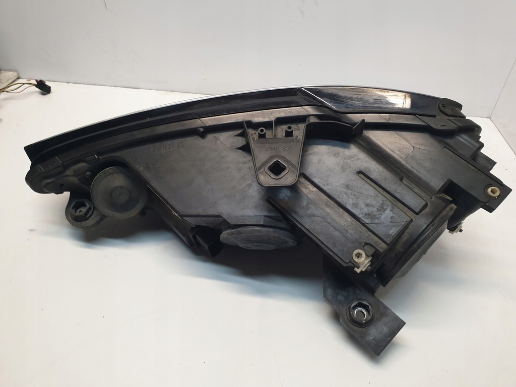 фото №5, Фара лампа передня права перед правий uk audi a3 8v