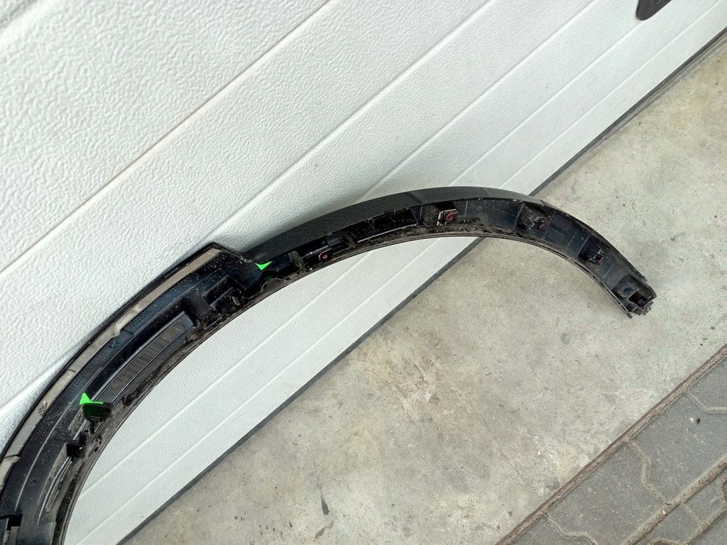 фото №11, Porsche cayenne iii 9y0 - молдинг крила лівий задня 9y0854731d