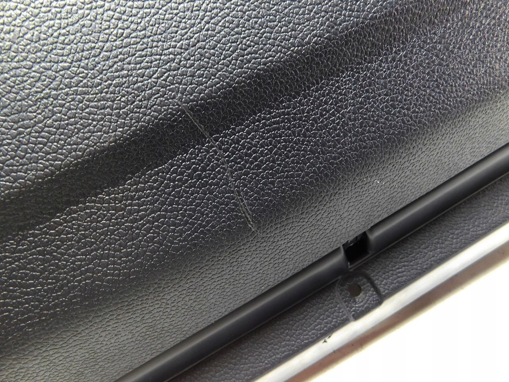 фото №13, Бардачок панели пассажира - vw golf vi 08-12 eu