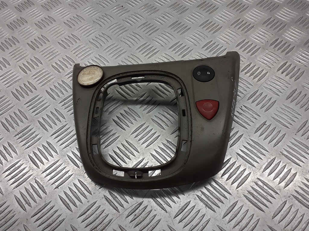 фото №1, Рамка чехол рычага переключения передач переключения передач renault scenic ii 1.9 dci