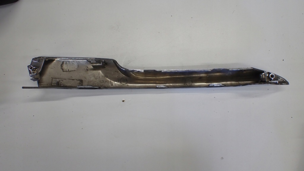 Накладка хром бампера перед jaguar xj351 Недорого