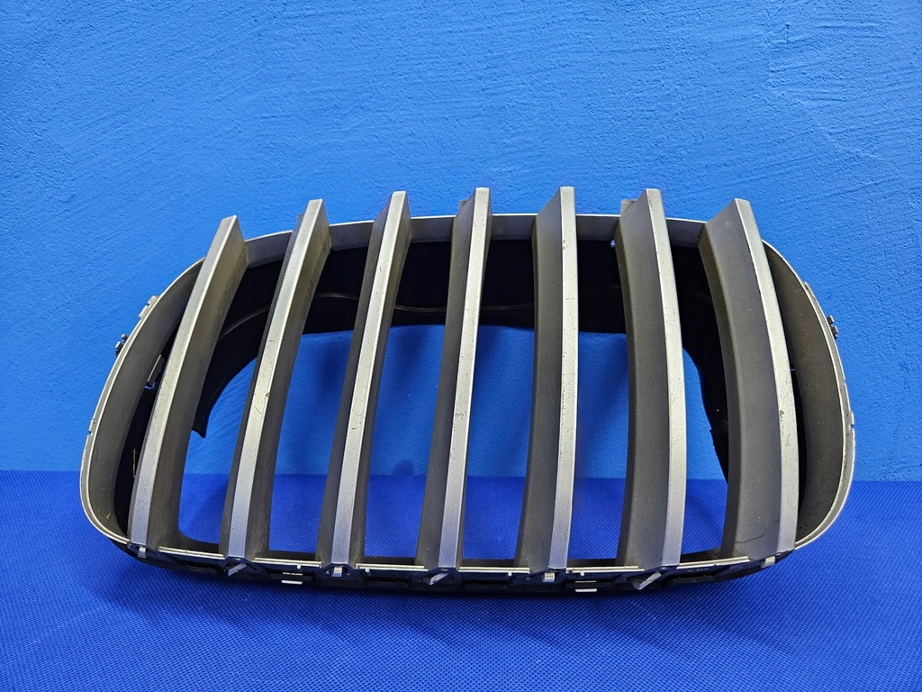 фото №1, Решётка радиатора решётка радиатора левая 7157687 bmw x5